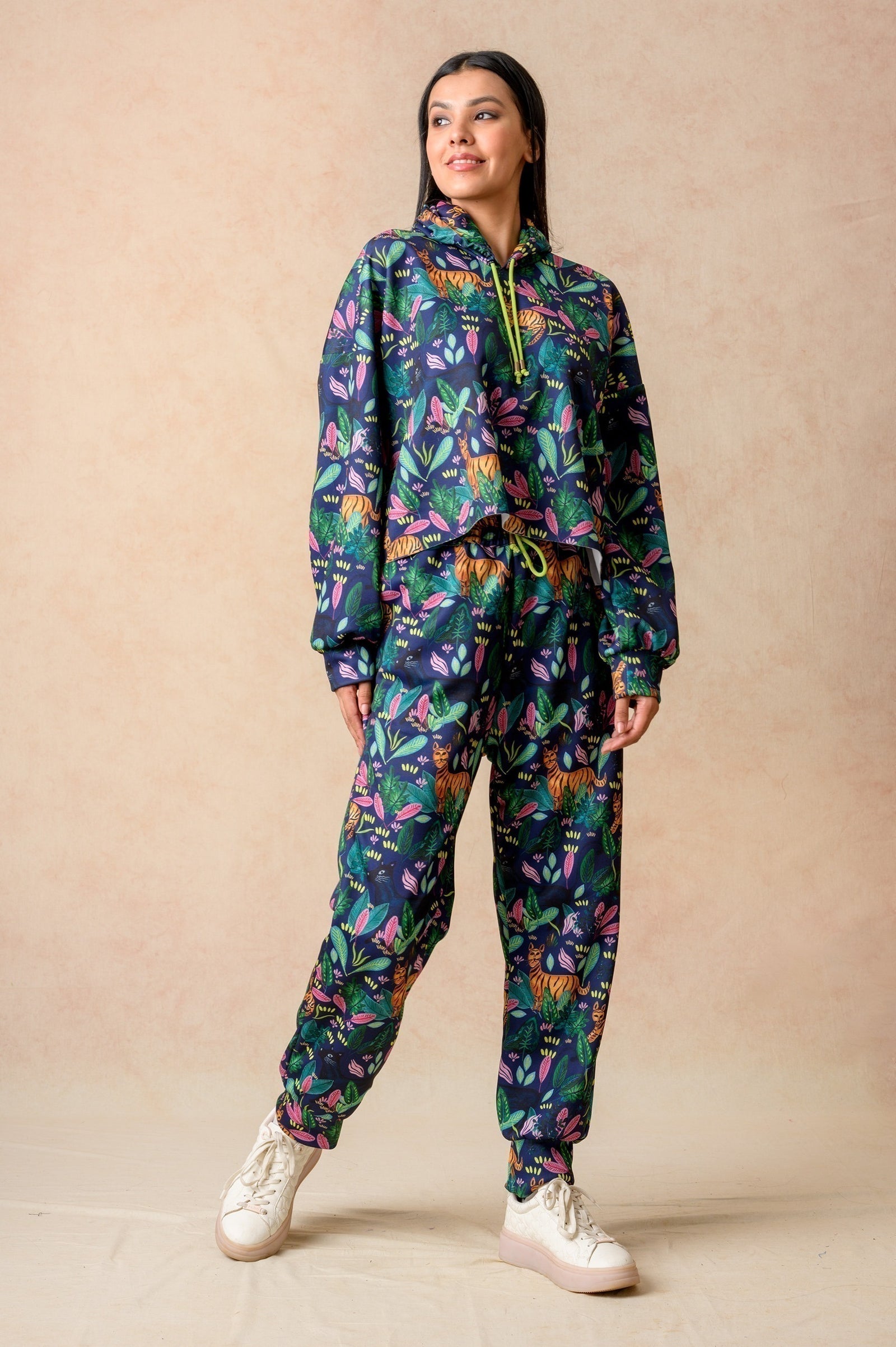 Jacket With Jogger twinning set for Mom + Son image 4