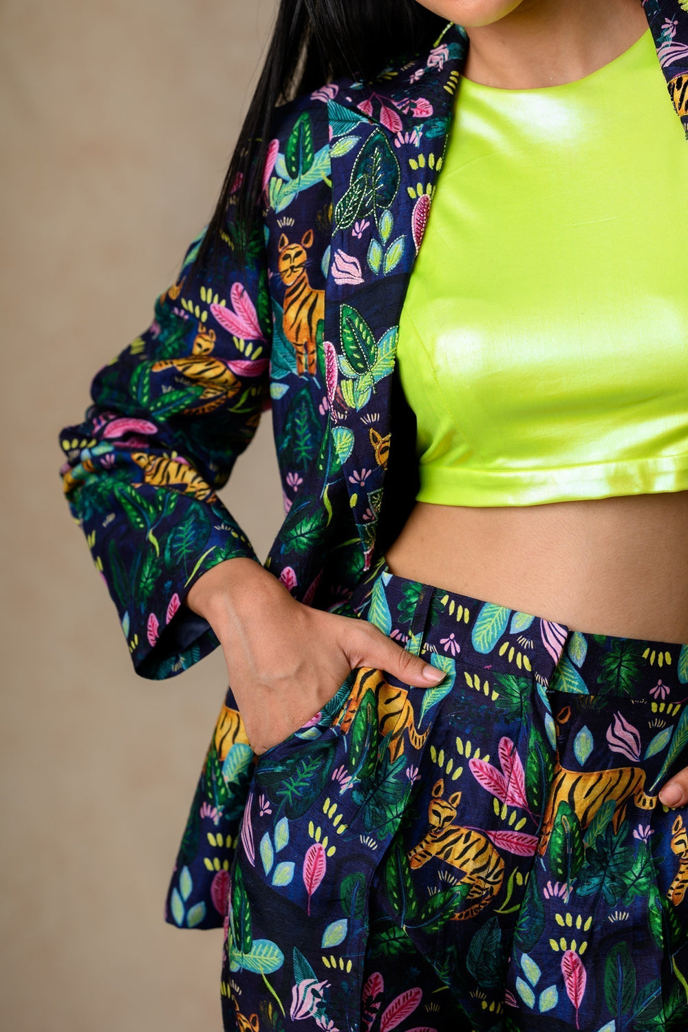 Bell Fitted Pants image 6