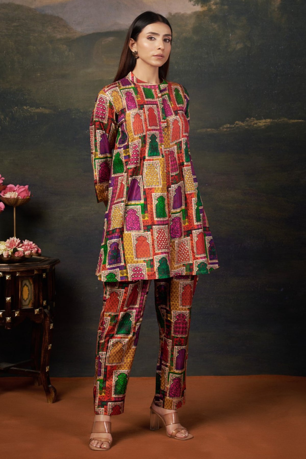 Hand Embroidered Pintuck kurti with pants