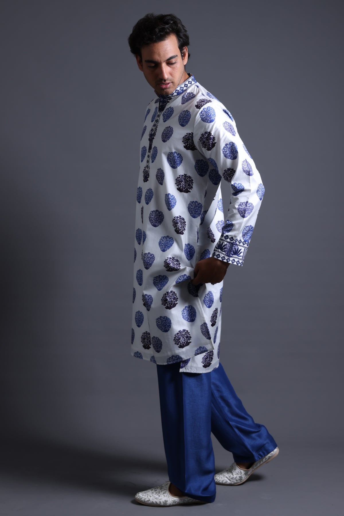 Vallab Hand Embroidered Buuti Print Kurta With Pyjama