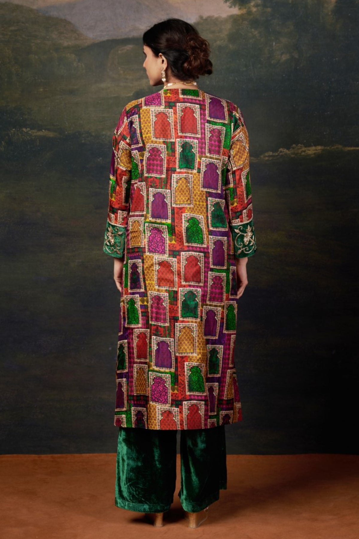 Haritha Hand-Embroidered Jharoka Print Green Kurta Set