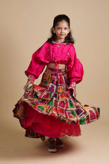 Hand-Embroidered Jharokha Print Twinning Set for Brother + Sister image 3