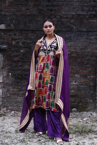 Hand-Embroidered Jharoka Print Kurta Set image 1
