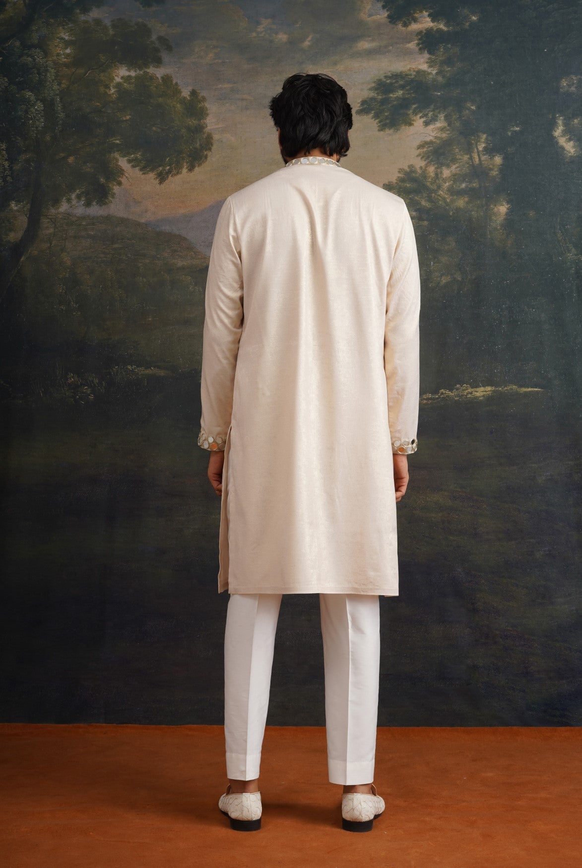 Ivory gold hand embroidred round mirror work kurta set image 3