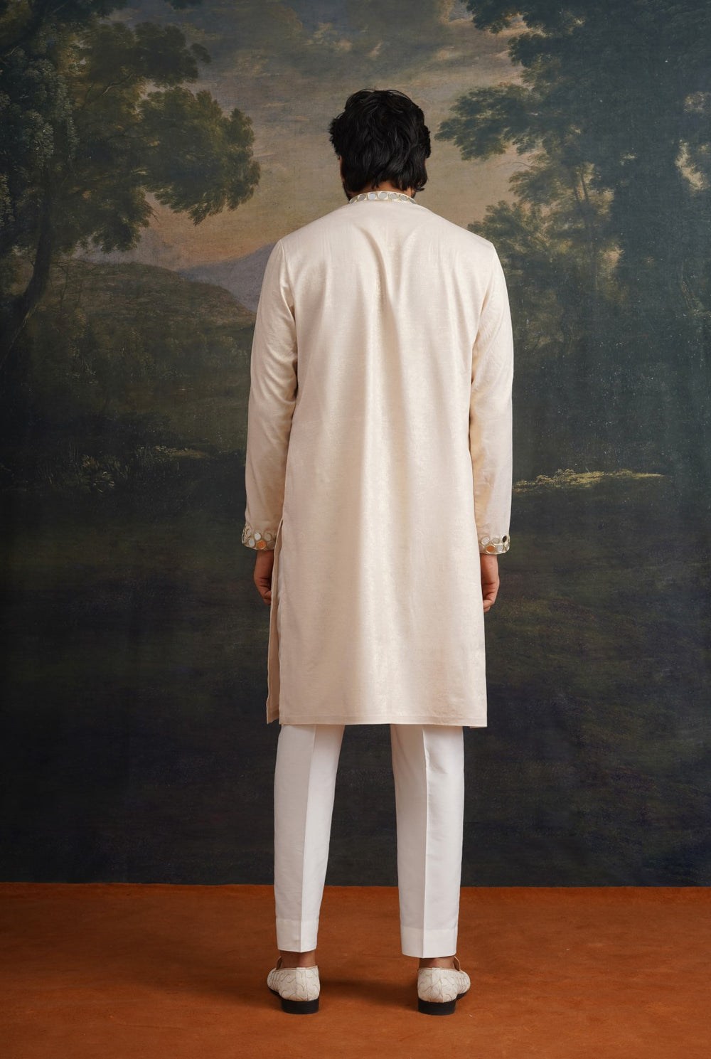 Ivory gold hand embroidred round mirror work kurta set image 3