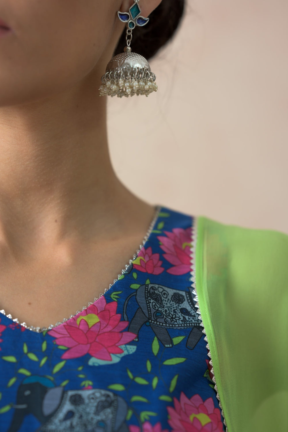 Peblum kurti with gharara, dupatta image 8