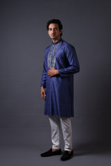 Frost grey gold fully hand embroidered mirror kurta set image 0