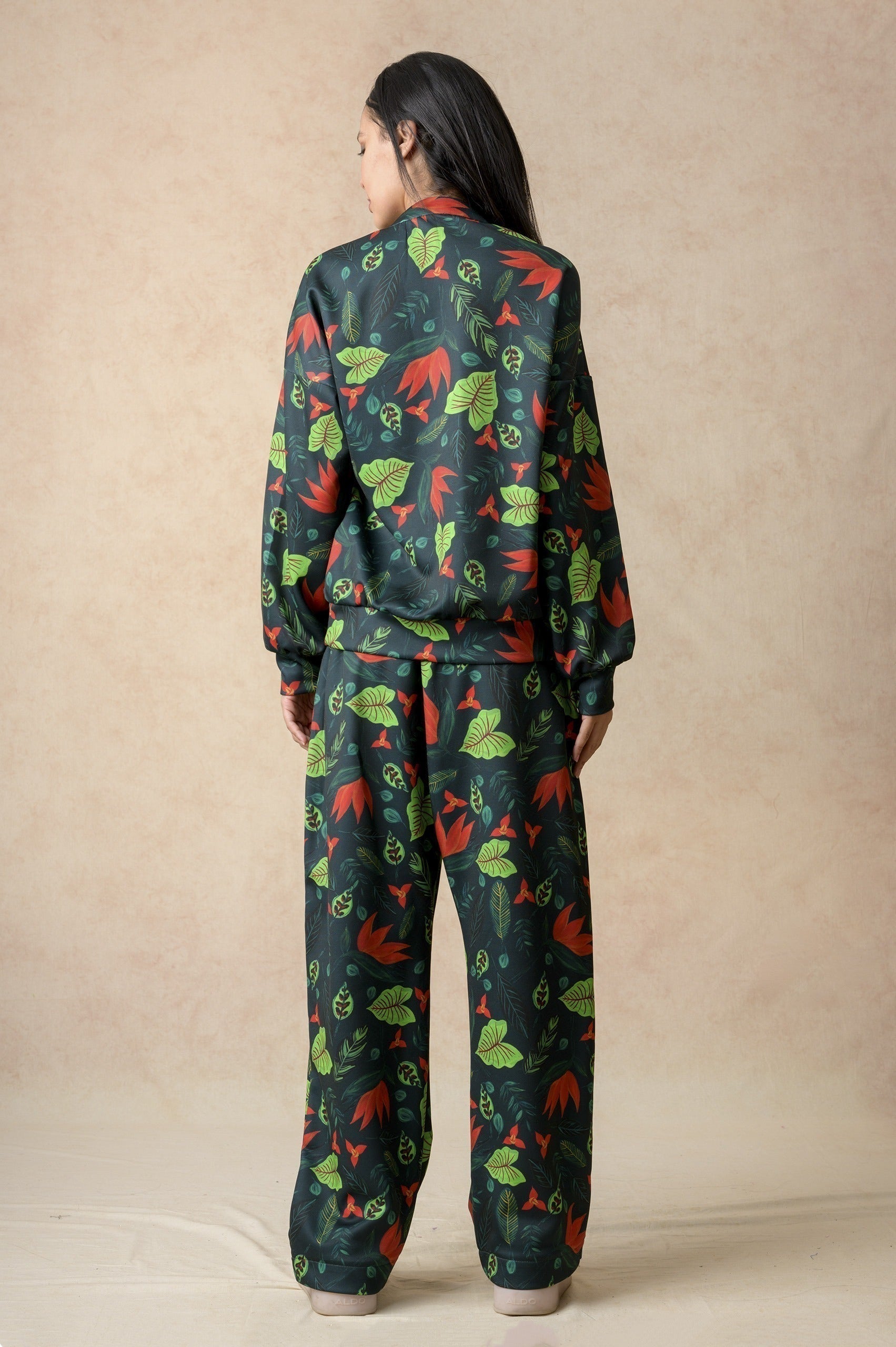 Flaming Lily print twinning set for Mom + Daughter image 2