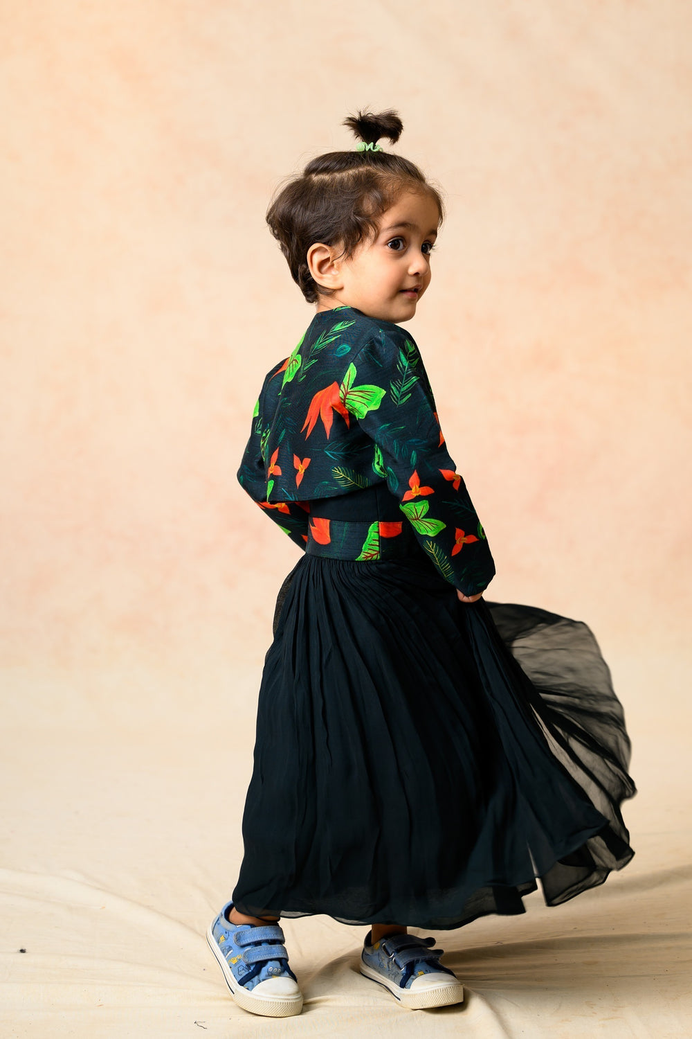 Twisted Neck Dress With Jacket image 12