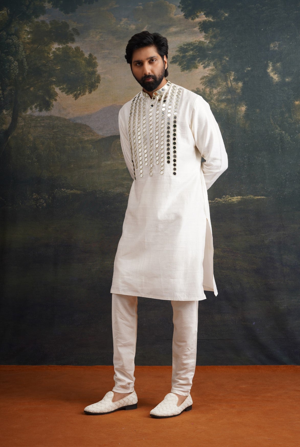 Hand embroidered ivory Mirror Work Kurta with Matching pant image 4