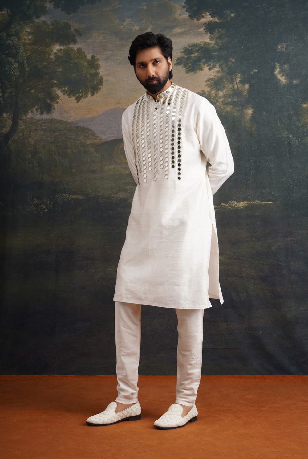 Hand embroidered ivory Mirror Work Kurta with Matching pant image 4