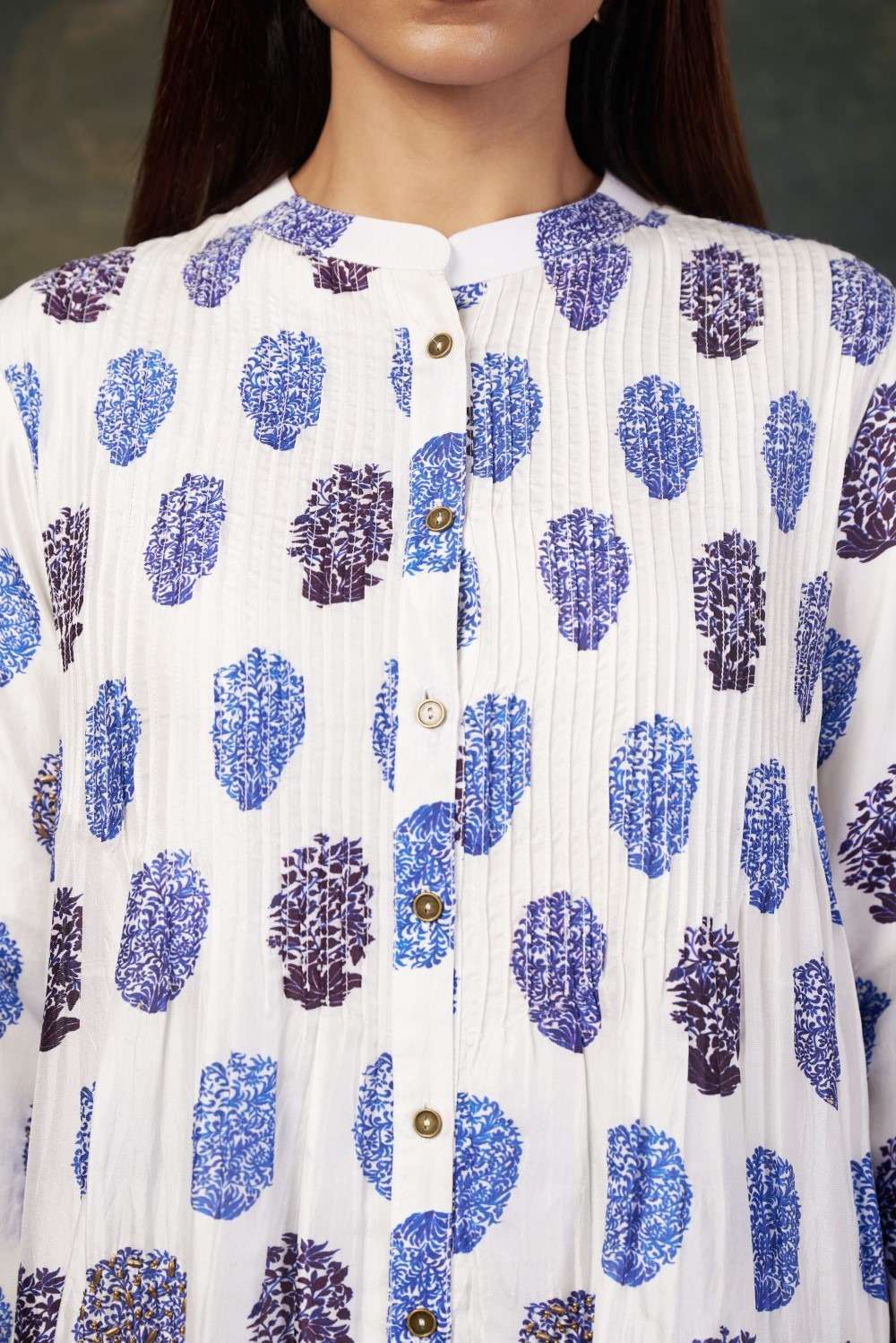 Hand Embroidered Pintuck Kurti With Pant image 5