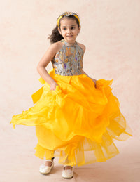 Embroidered silk gown image 3