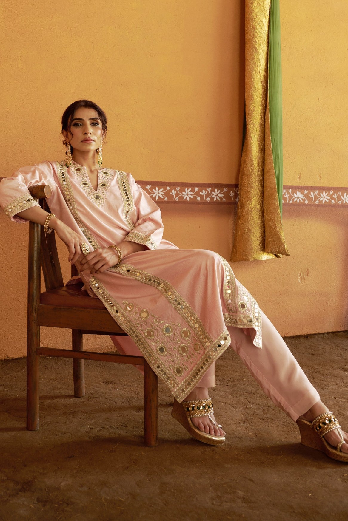 Mirror work jari princess line kurta set image 0