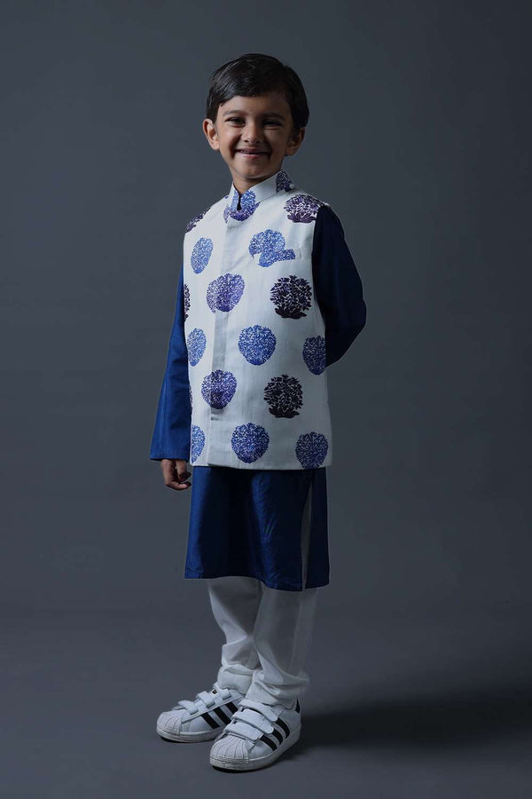 Neeli buti Hand Embroidered twinning set for  Father + Daughter + Son image 15