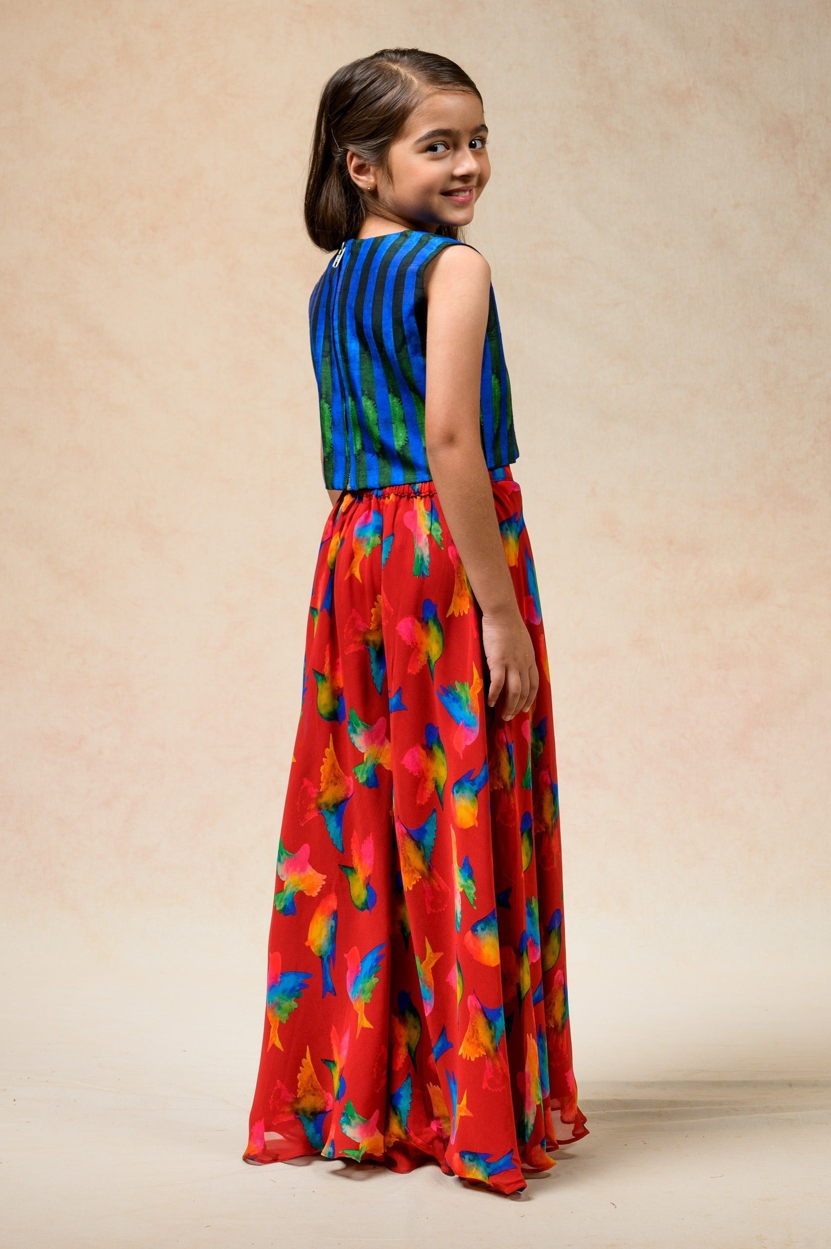 Birds print hand embroidered twinning set for Sister + Brother image 9