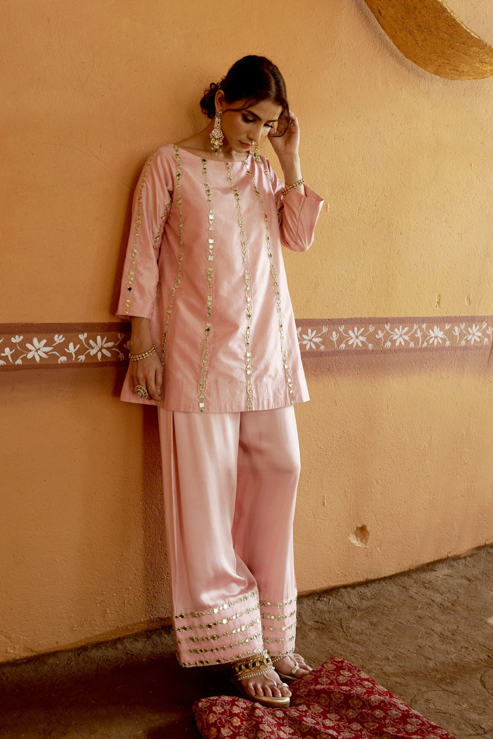 Pink short Logo kurta with broad pleated pants image 9