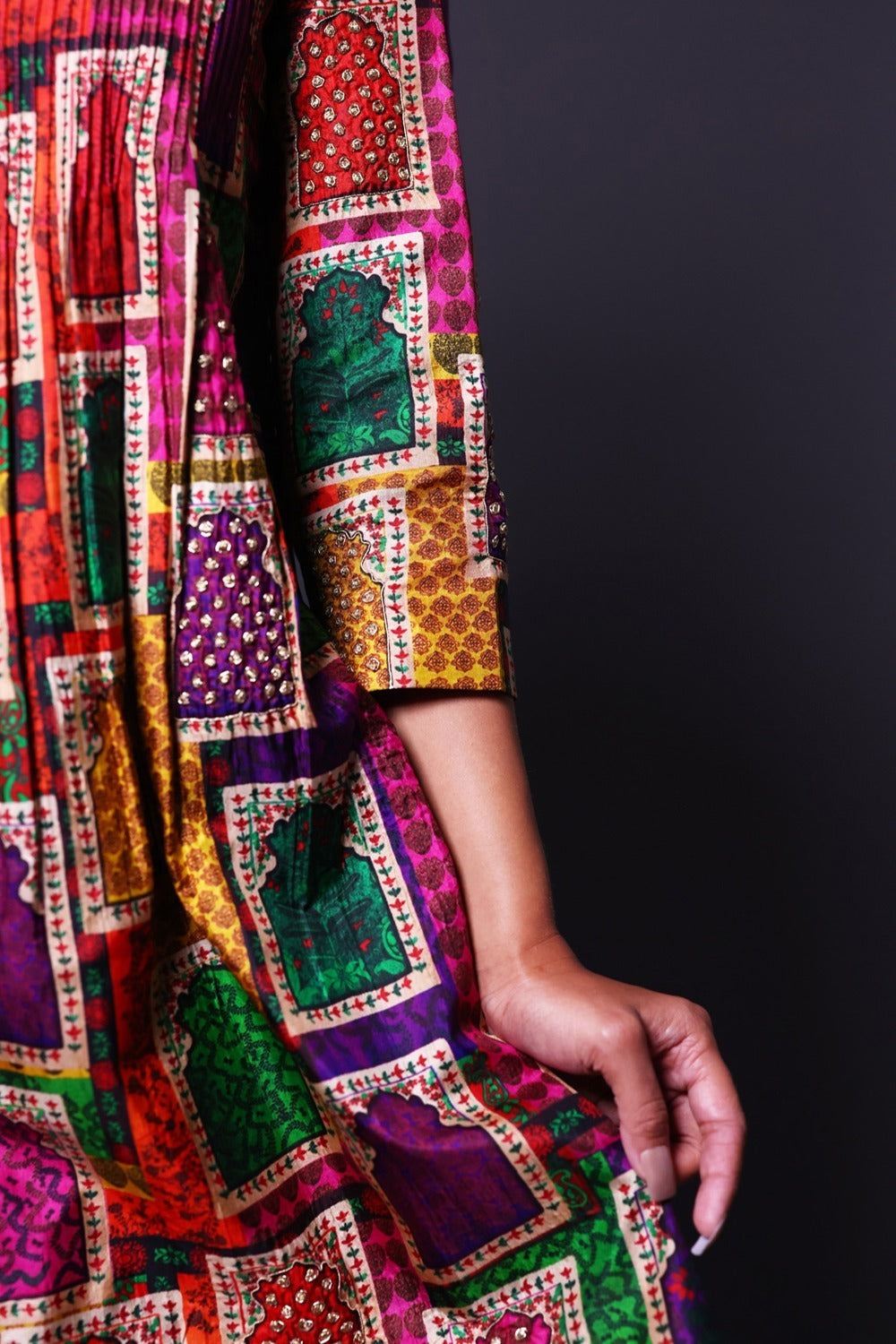 Hand Embroidered Pintuck Kurti With Pants image 4