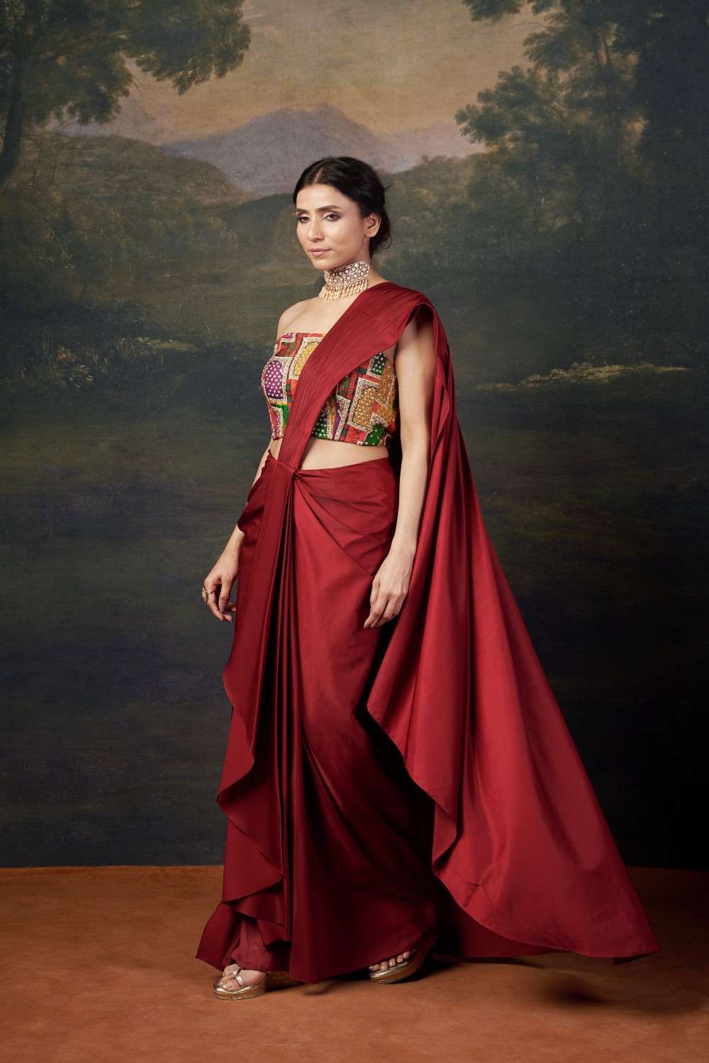 Stylish Strapless Hand-Embroidered Blouse with Pre-Draped Saree image 2