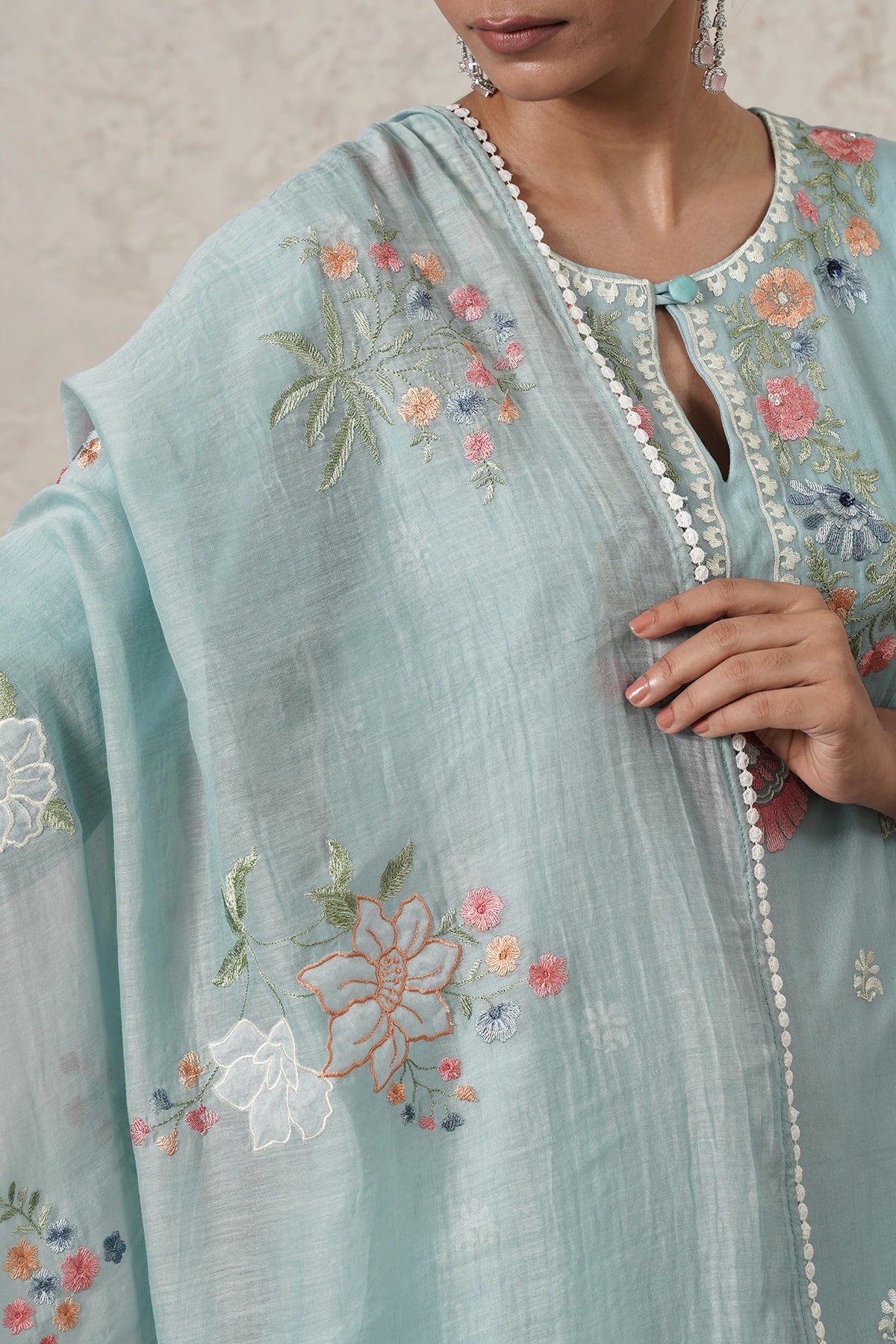 Aasmani Hand-Embroidered Kurta Set