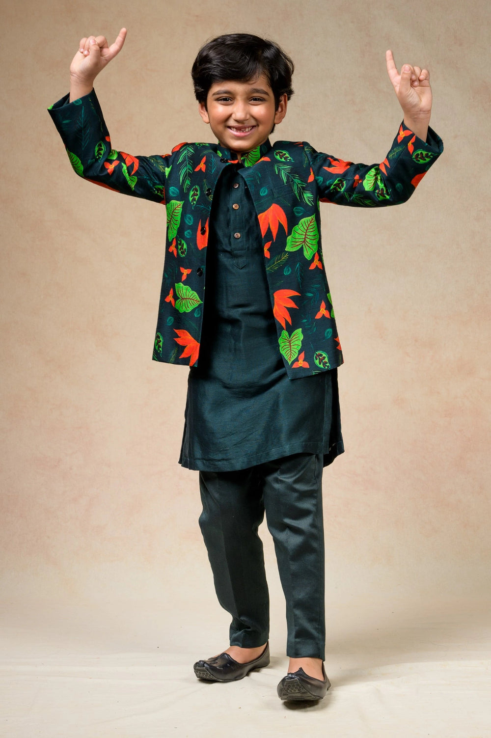 Indo Western Sherwani With Kurta Pyjama image 2