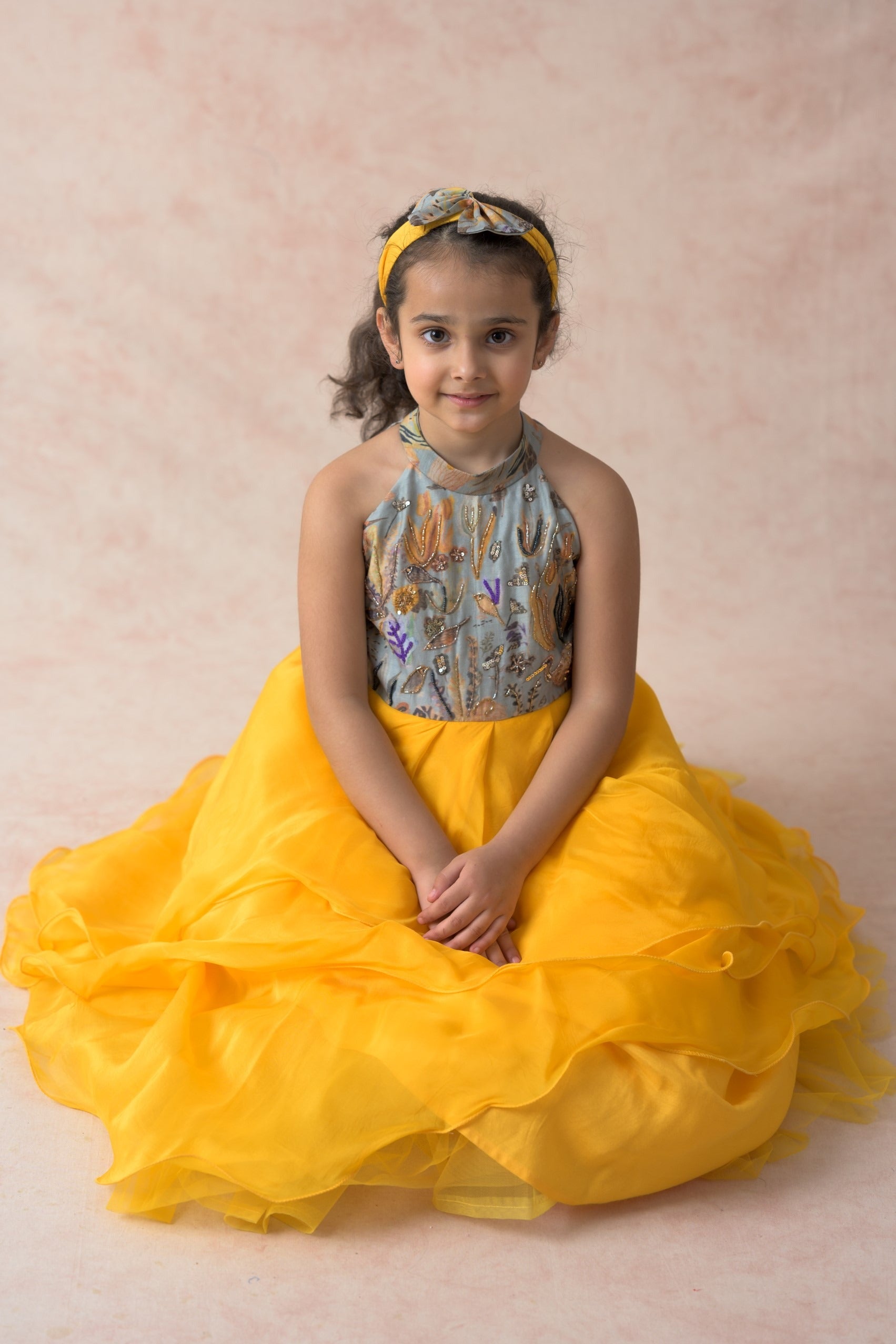 Embroidered silk gown image 5