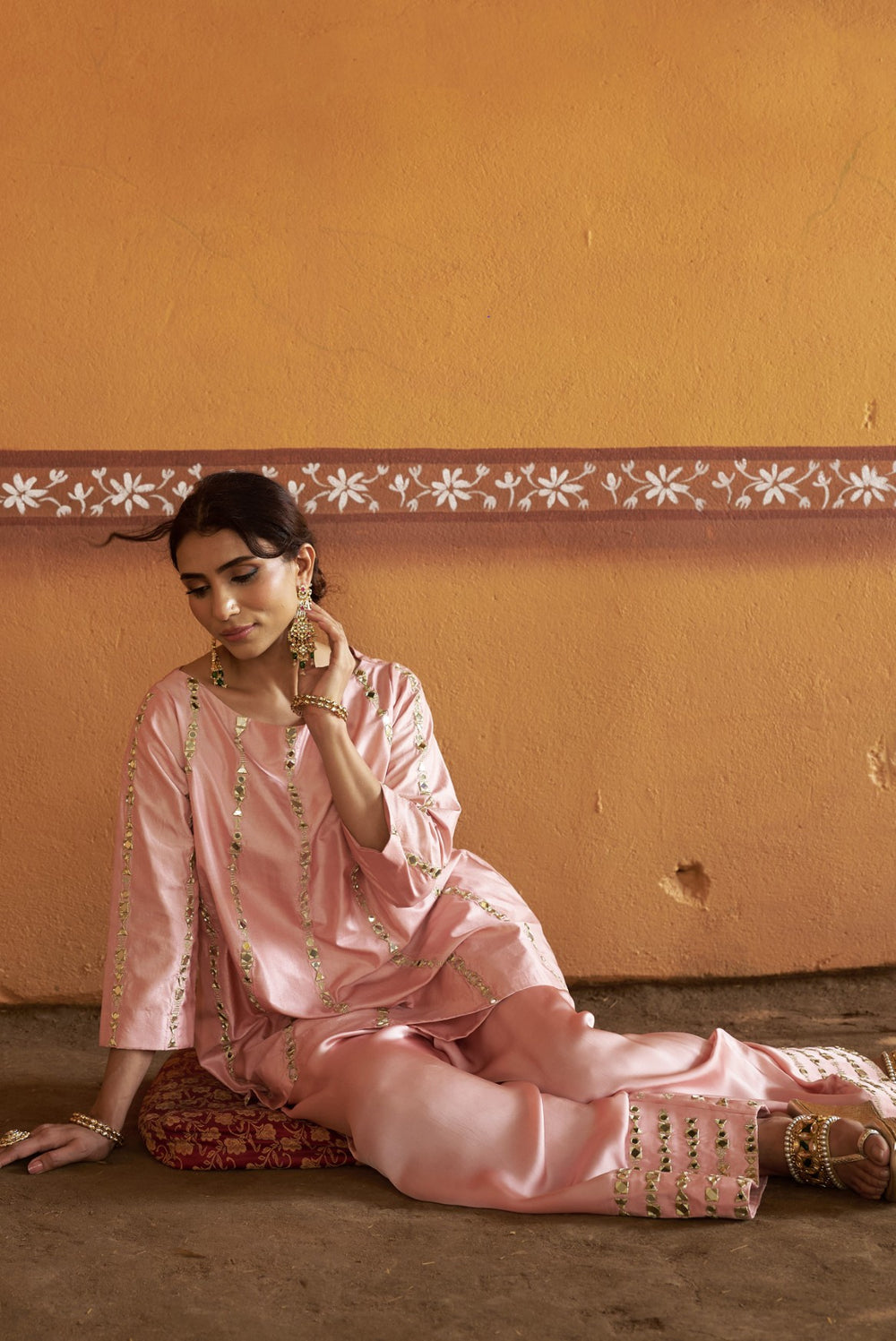 Pink short Logo kurta with broad pleated pants image 8