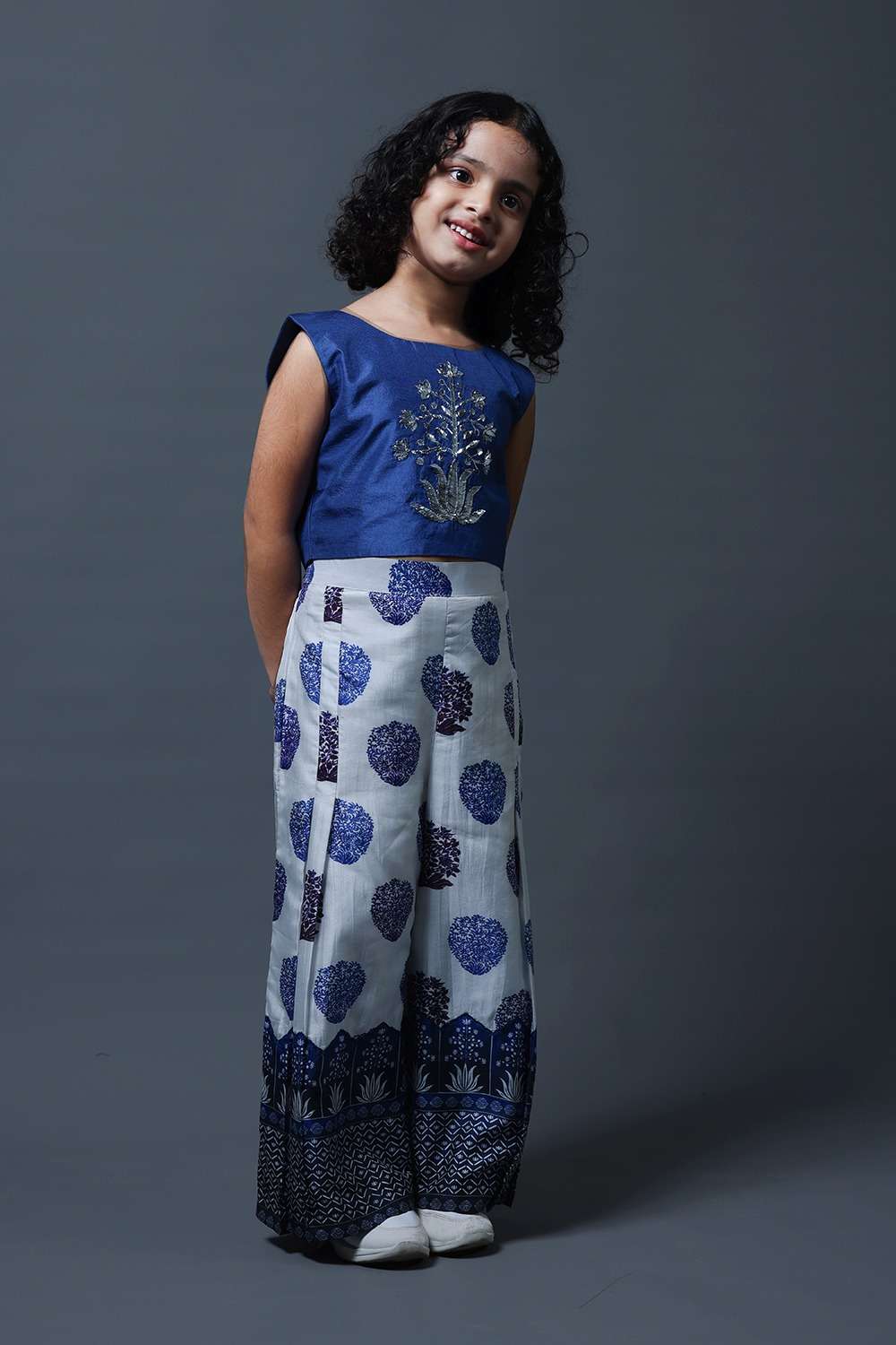 Neeli buti Hand Embroidered twinning set for Mom + Father  + Daughter + Son image 12