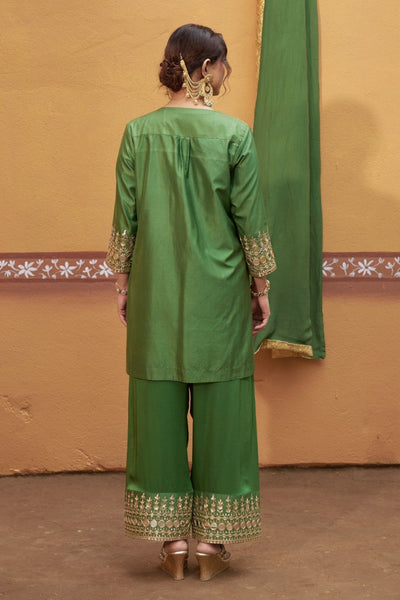 Mirror work hand embroidery green kurta set image 1