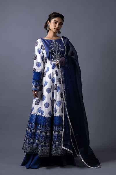 Neeli buti Hand Embroidered twinning set for Mom + Son image 1