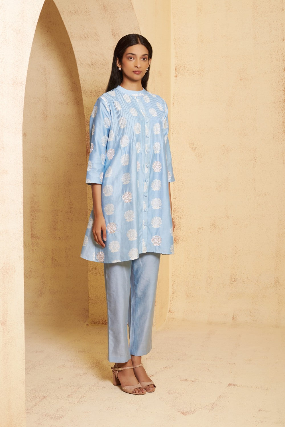 Hand Embroidered Pintuck kurti with pant image 3