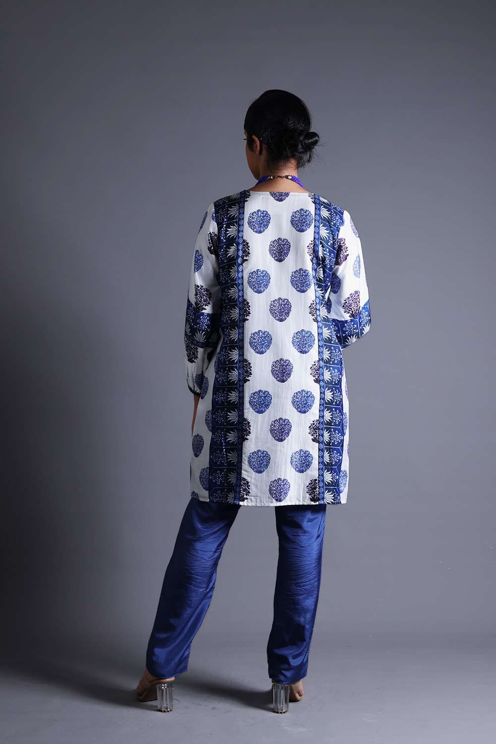 Neeli Buti Print twinning set for Mom + Daughter image 2