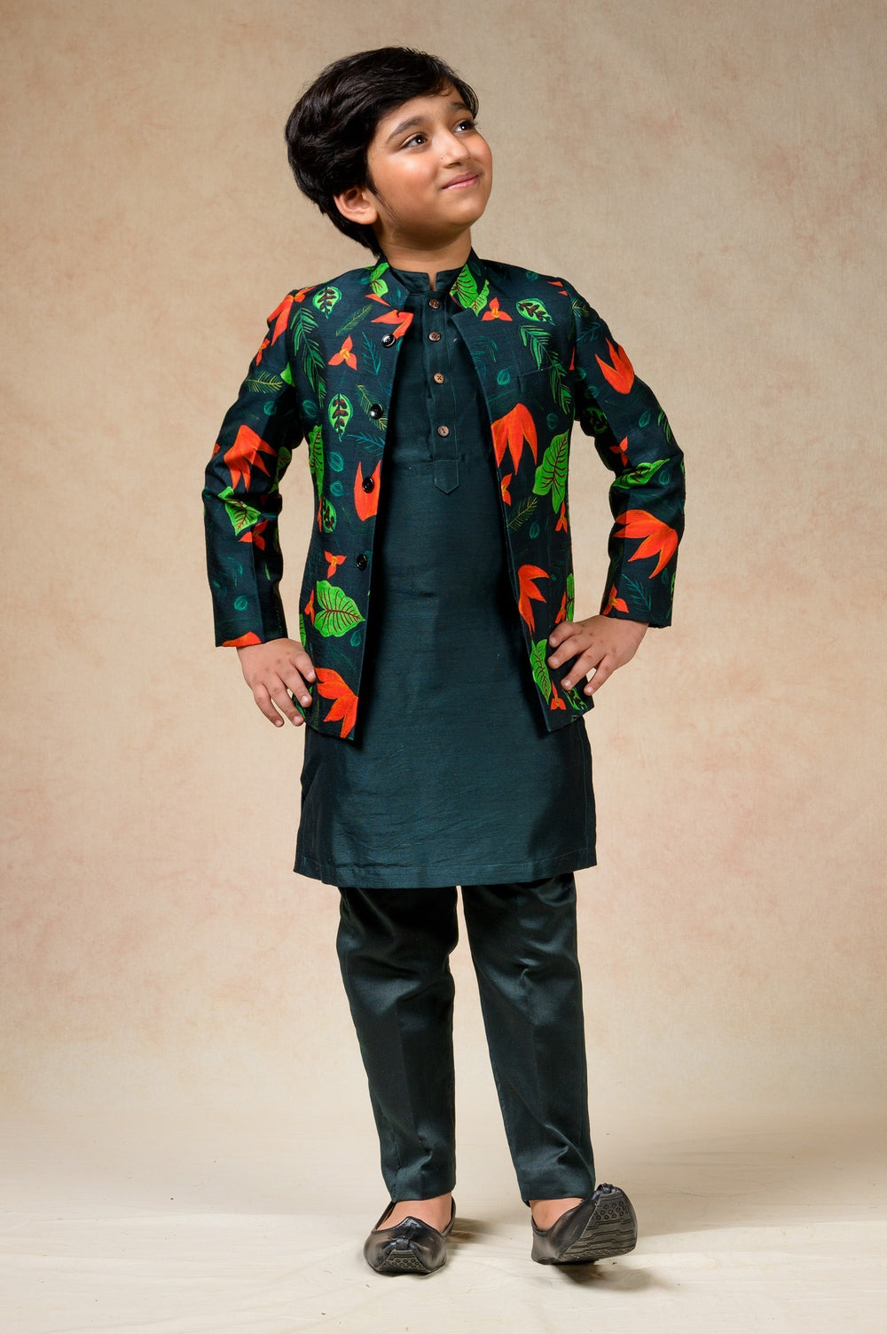 Indo Western Sherwani With Kurta Pyjama image 6