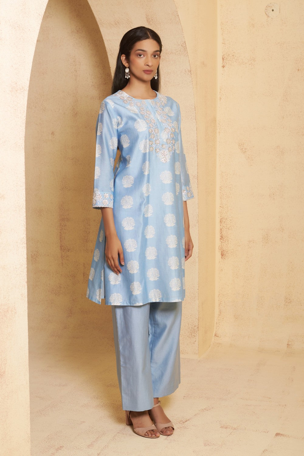 Hand Embroidered Kurta with pant image 2