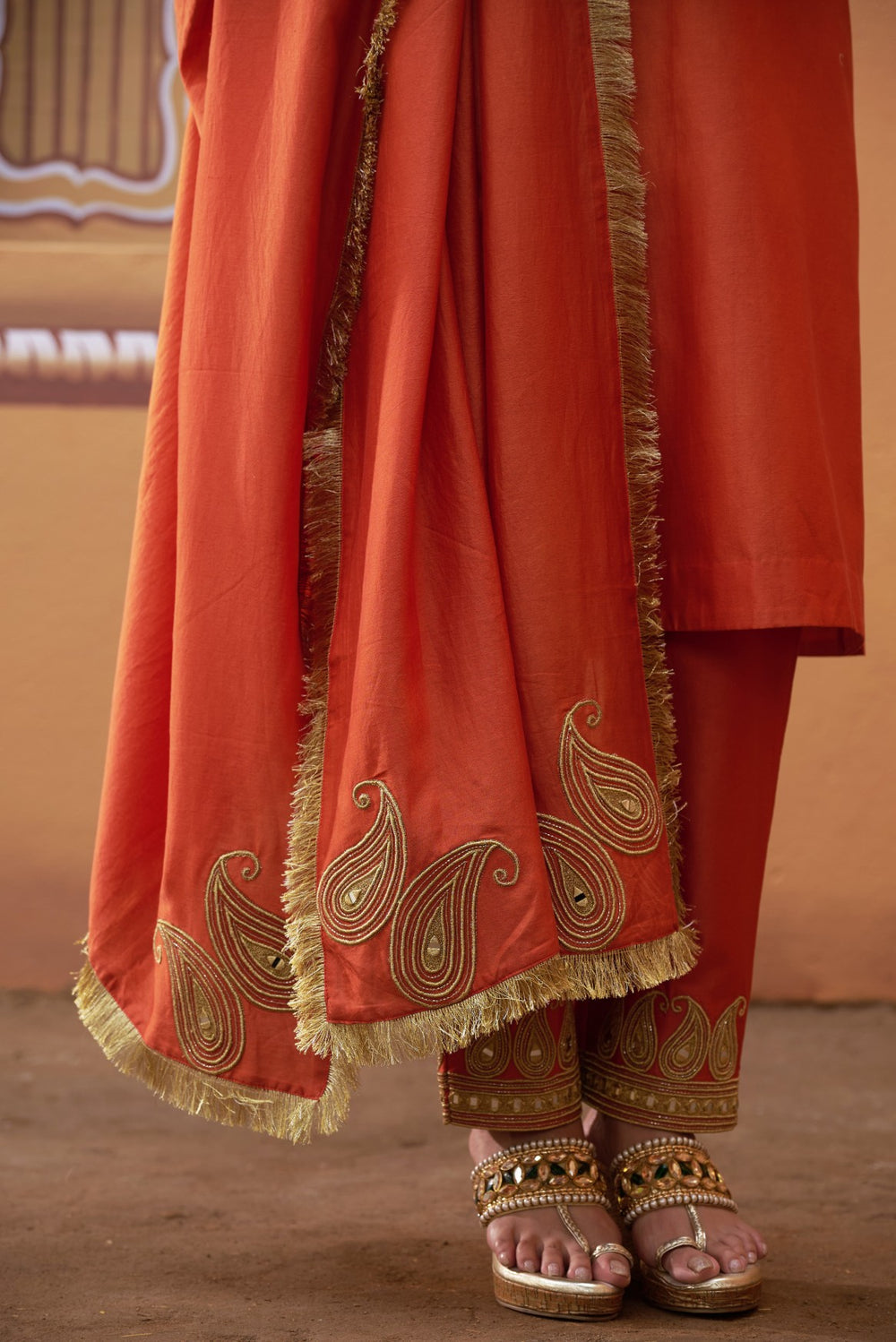 Hand embroidered katdana work kurta set with dupatta image 4