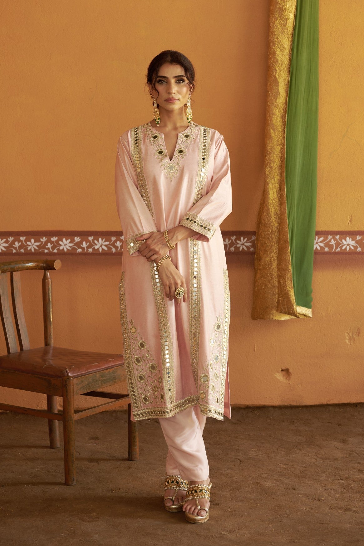 Mirror work jari princess line kurta set image 3