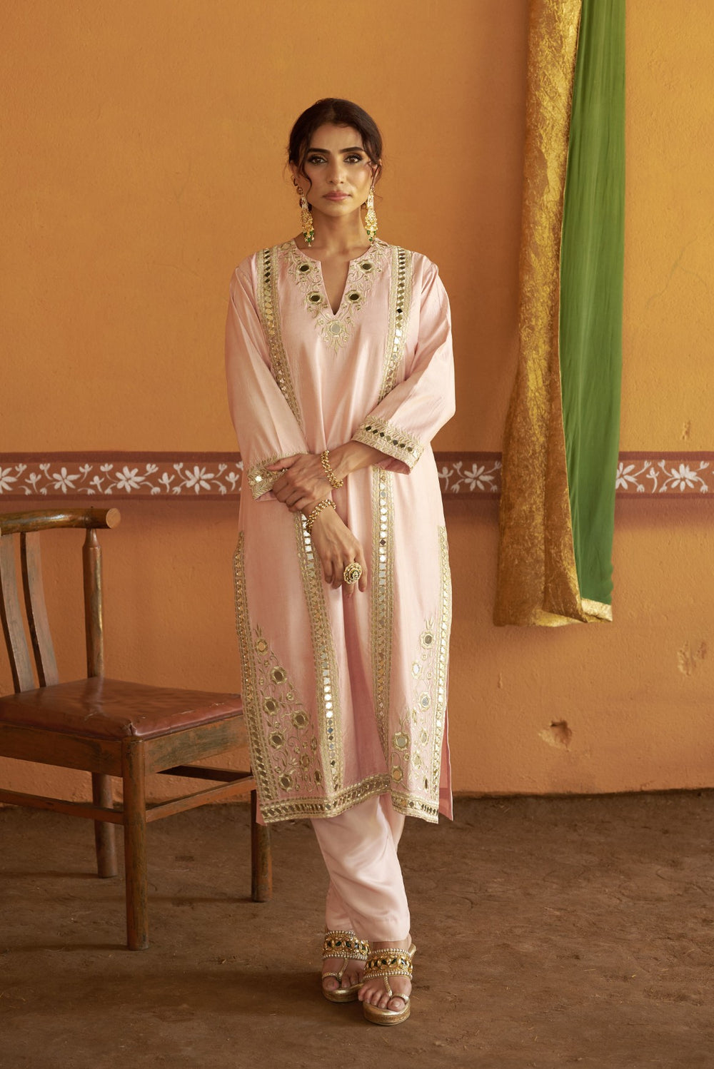 Mirror work jari princess line kurta set image 3