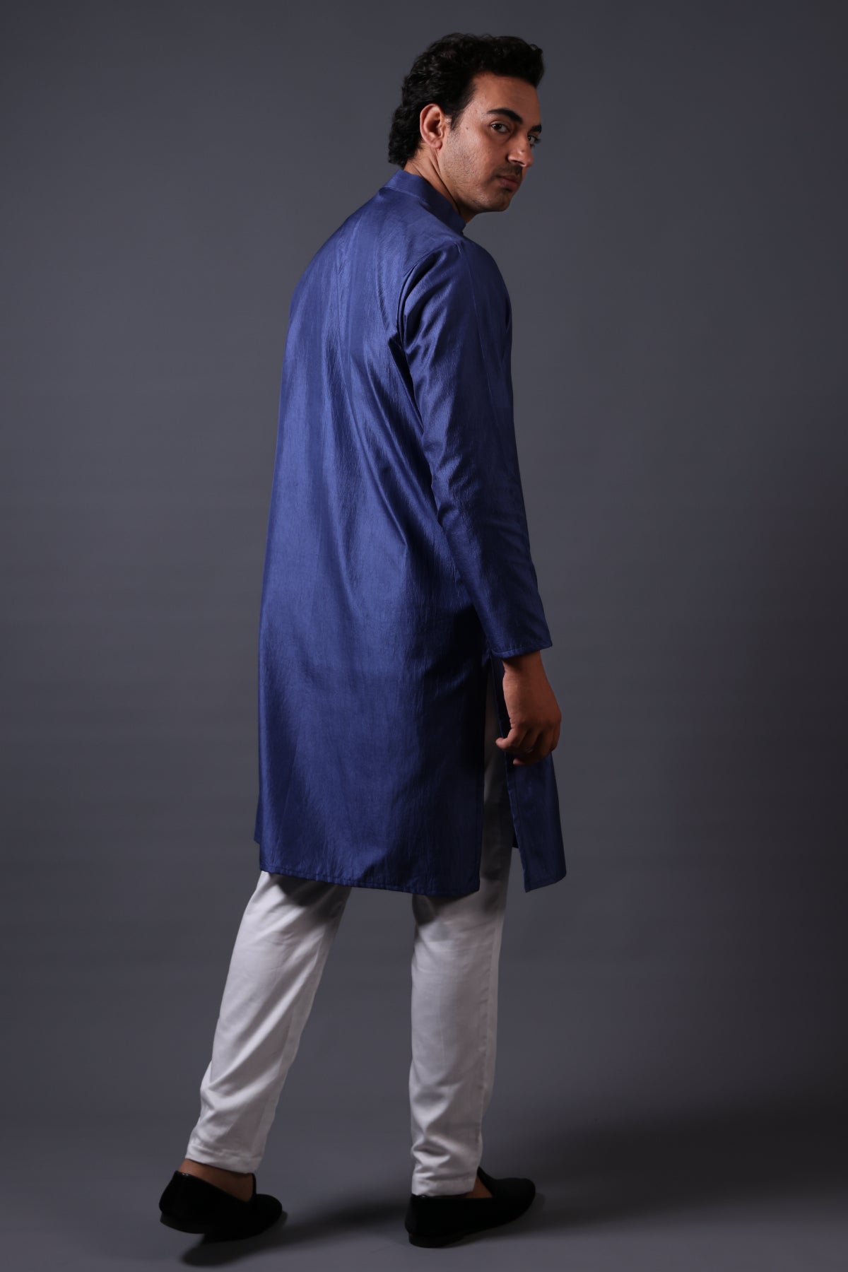Diya Hand Embroidered Pintuck Kurti With Pants