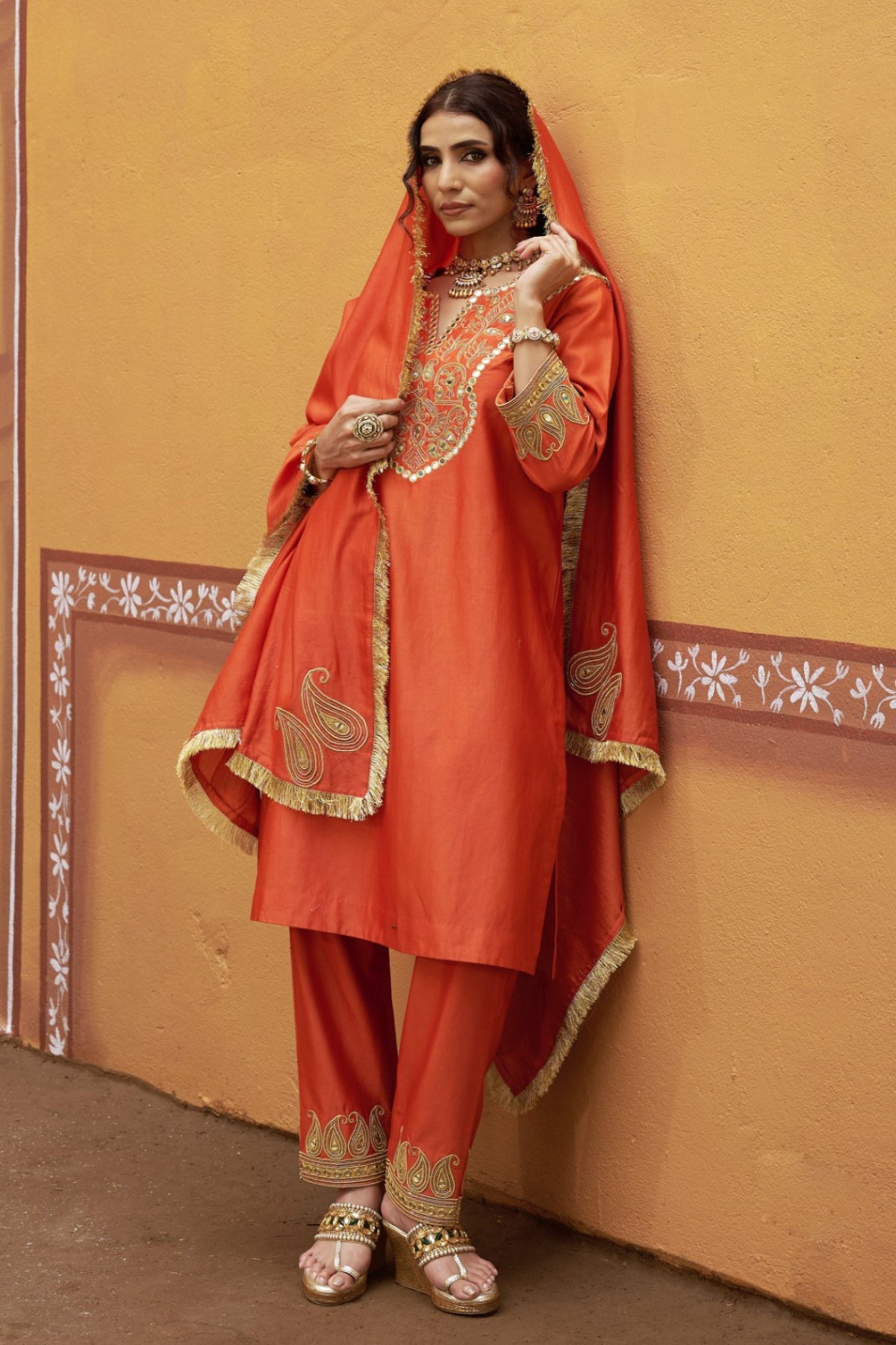 Hand embroidred katdana work kurta set with dupatta