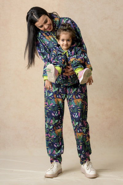 Jacket With Jogger twinning set for Mom + Daughter + Son