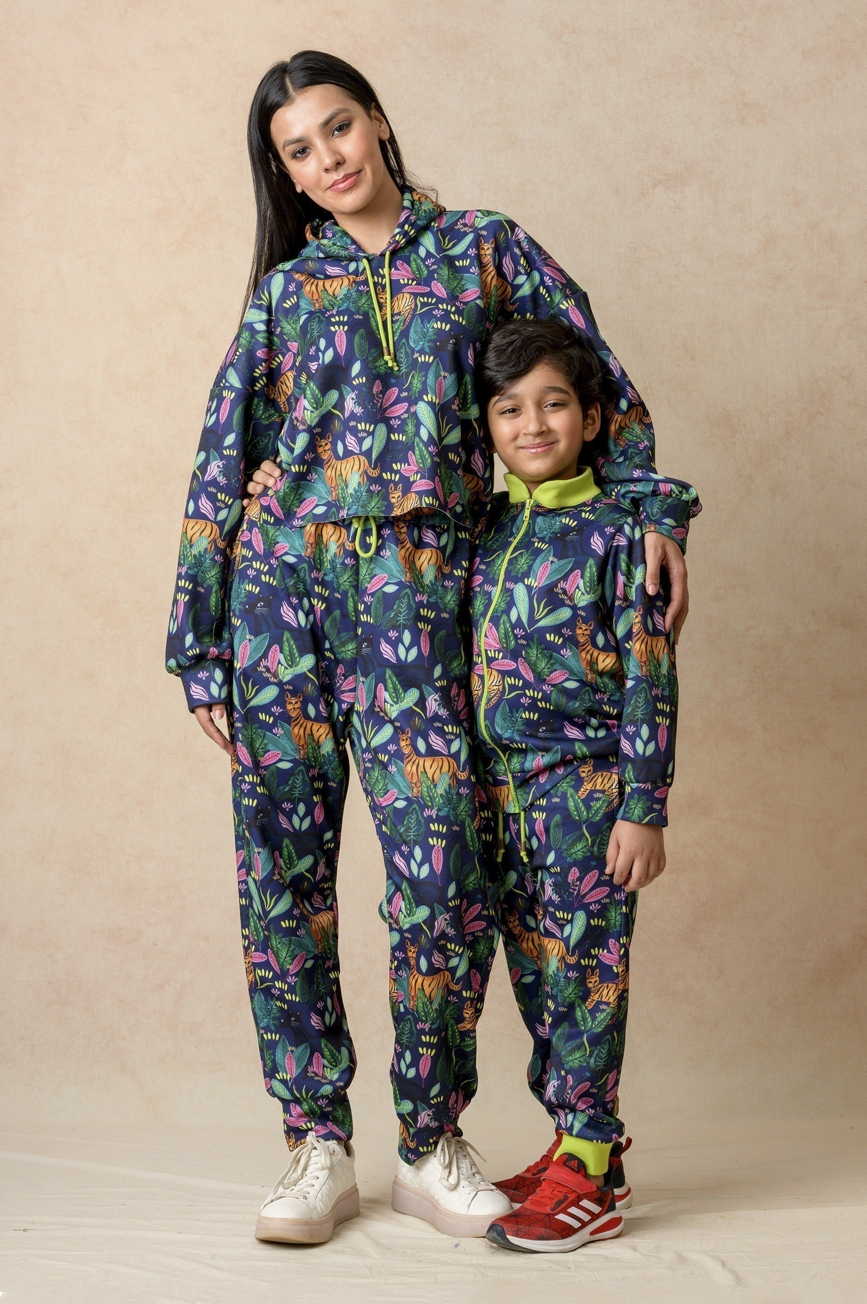 Jacket With Jogger twinning set for Mom + Daughter + Son