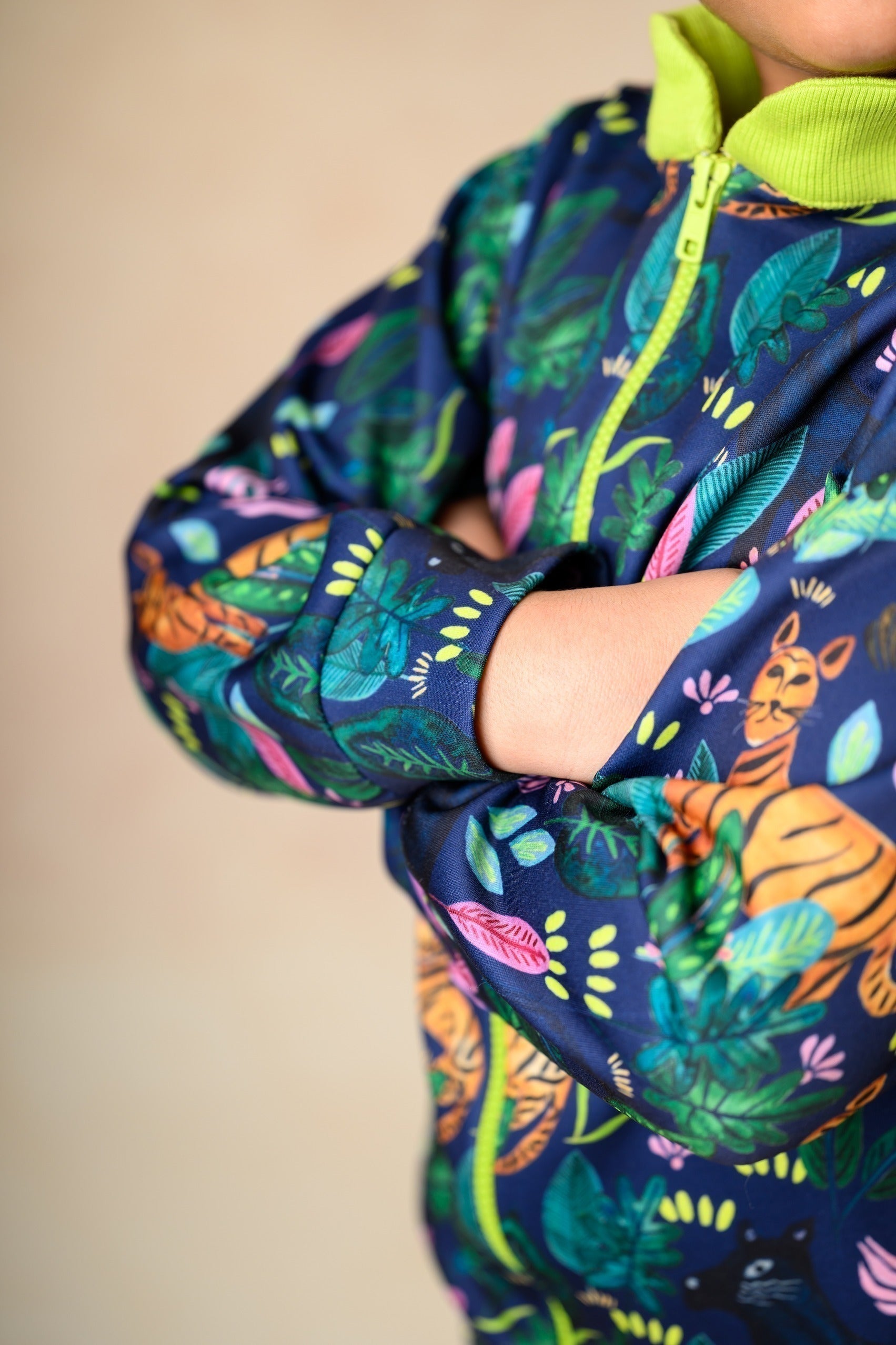 Jacket With Jogger twinning set for Mom + Daughter + Son