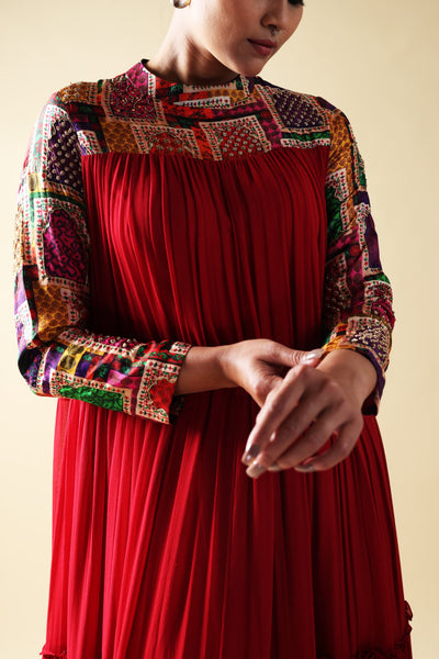 Seeya - Red tiered maxi style kurta set