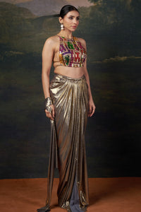 Tara – Gold Backless Halter Neck Hand-Embroidered Blouse With Draped Dhoti