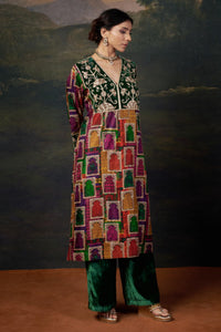 Haritha Hand-Embroidered Jharoka Print Green Kurta Set