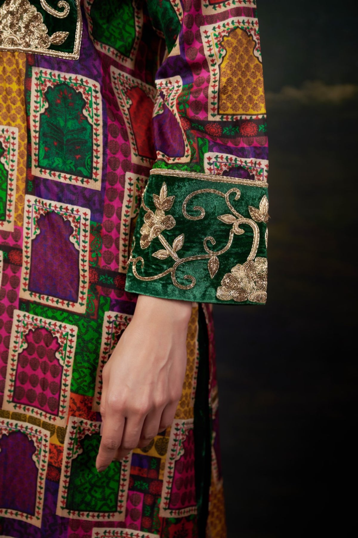 Haritha Hand-Embroidered Jharoka Print Green Kurta Set