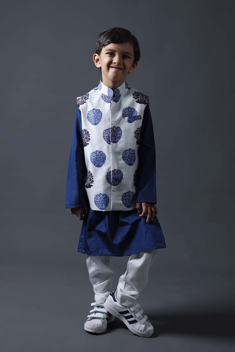Neeli buti Hand Embroidered twinning set for Father  + Son image 6