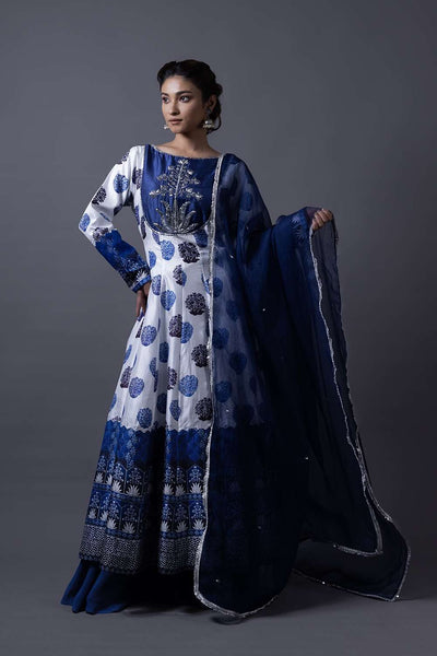 Neeli buti Hand Embroidered twinning set for Men + Women image 6