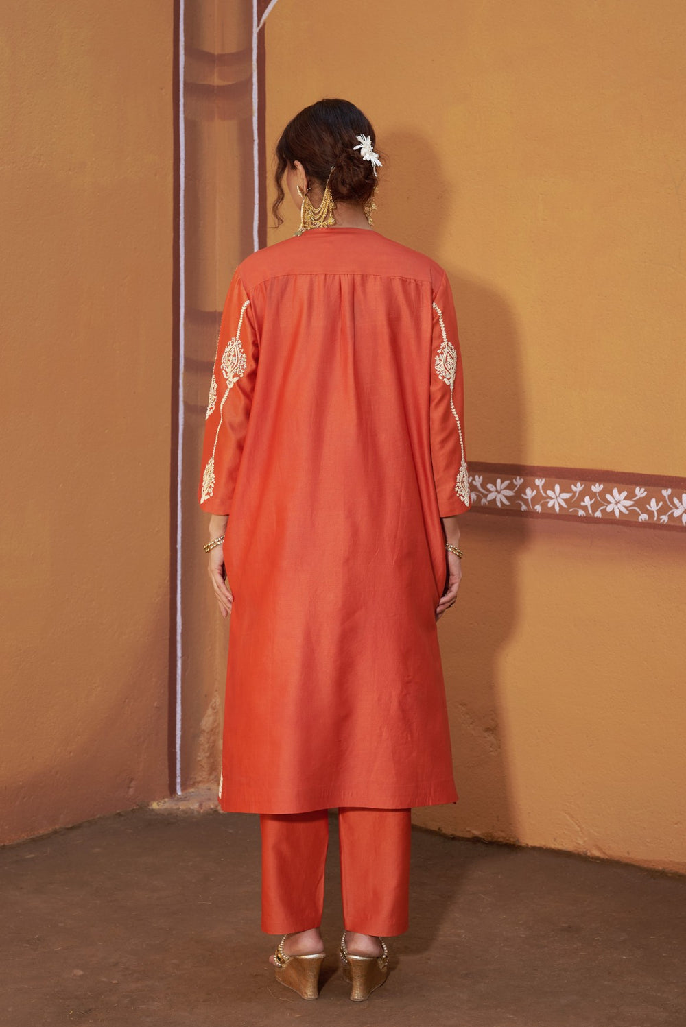 Dori Embroidery work A line kurta set image 5