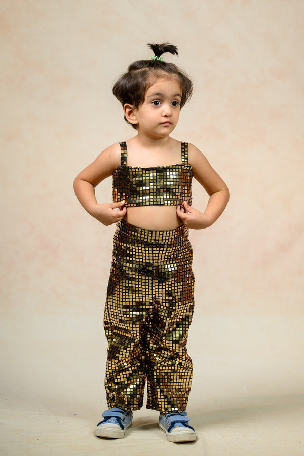 Antique gold metallic twinning set for Mom + Daughter image 35
